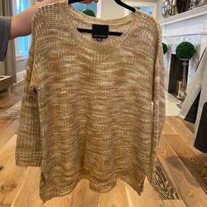 HARLOW & GRAHAM tan sweater